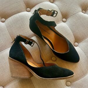 Lucky Brand Stephi Pointed Toe Pump